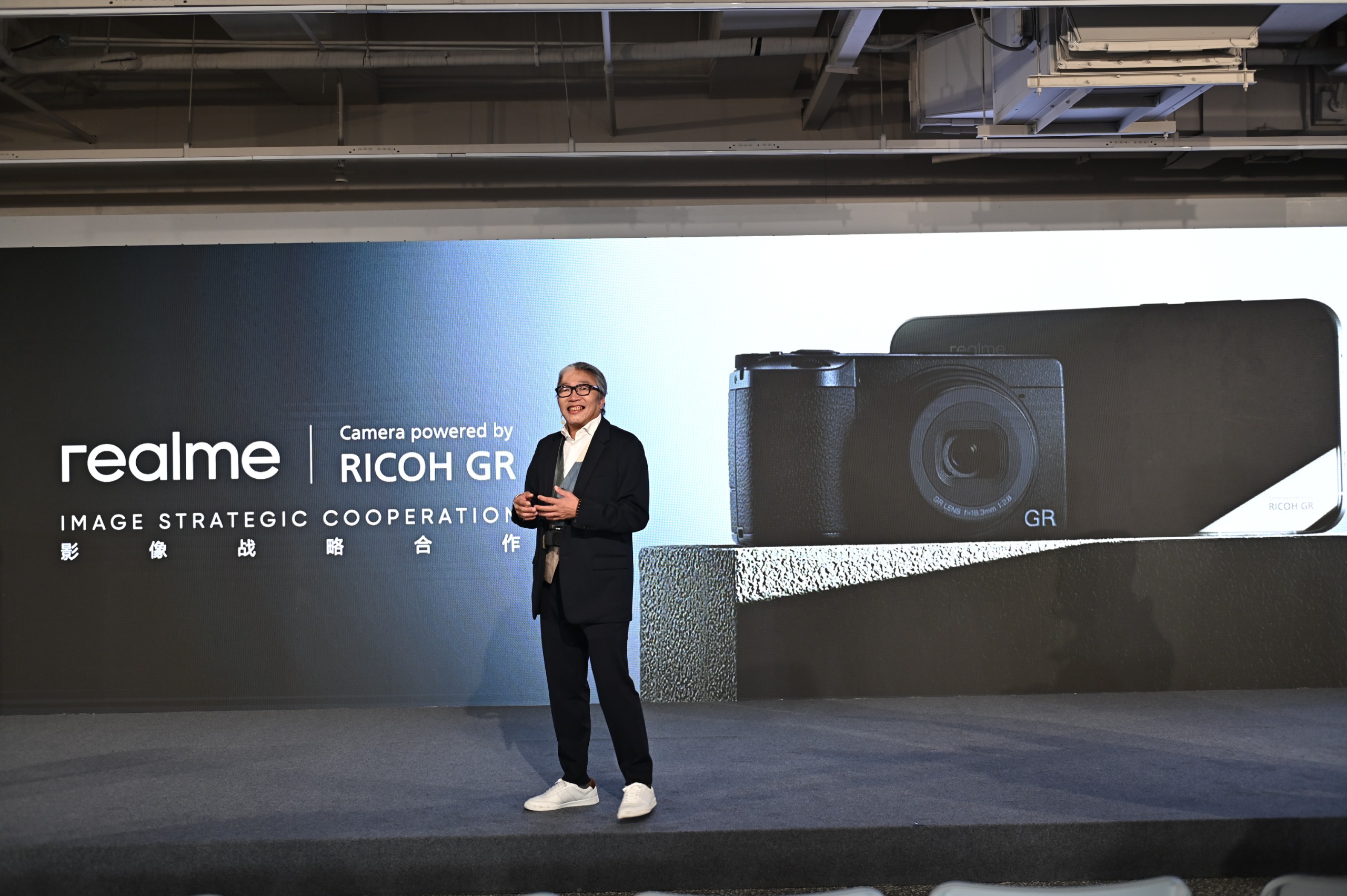 Realme Ricoh Partnership Targets Premium Mobile Photography Market In Asia