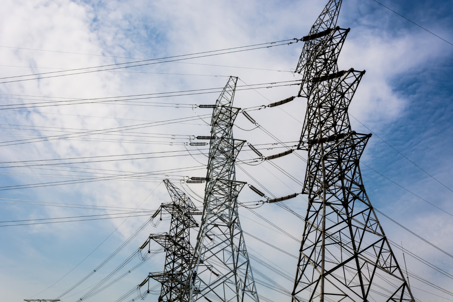Southeast Asia Electricity Demand Surge Meets Outdated Power Grid Structure, Study Finds