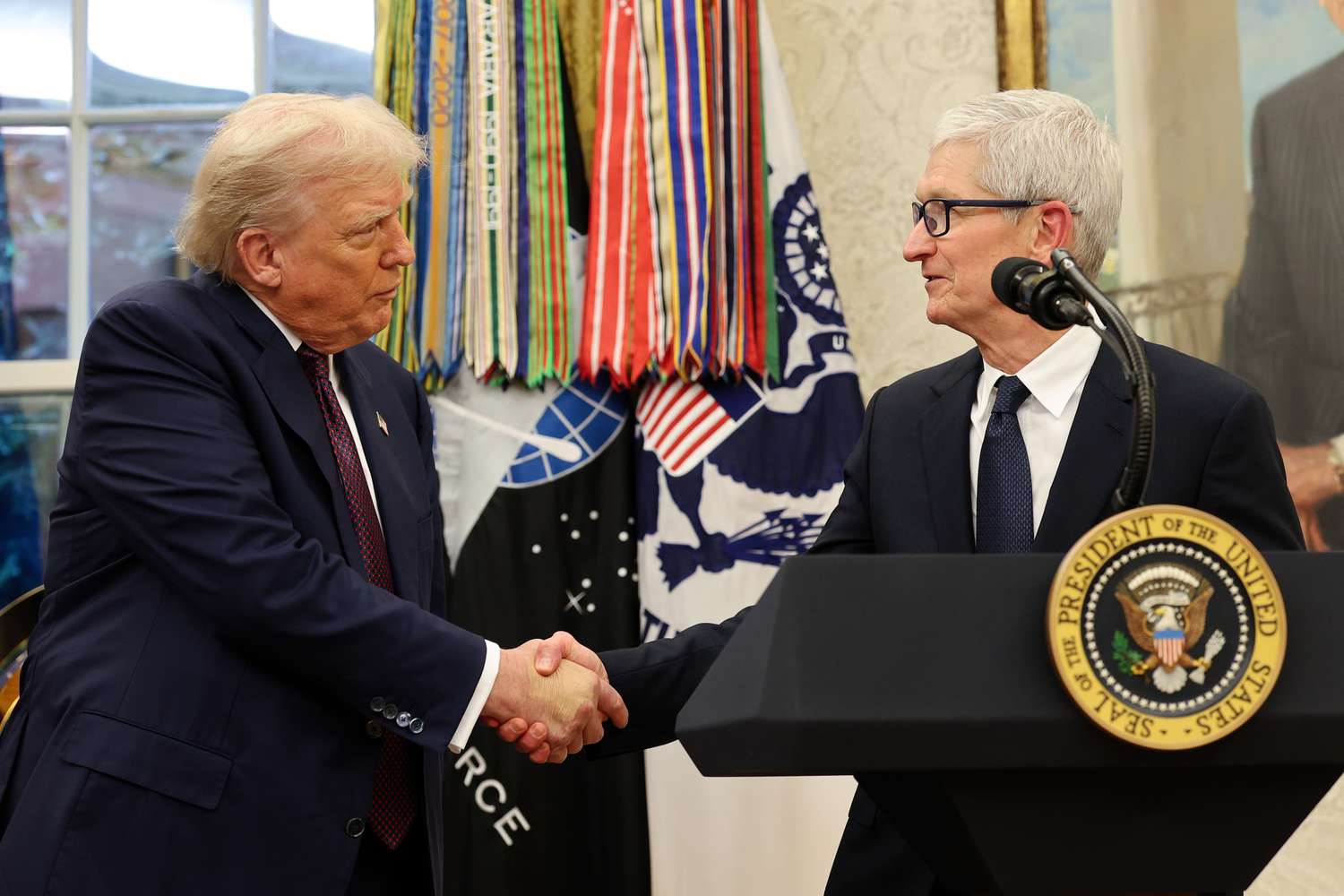 Apple Invests in Indonesia to Hedge Against Trump Tariffs