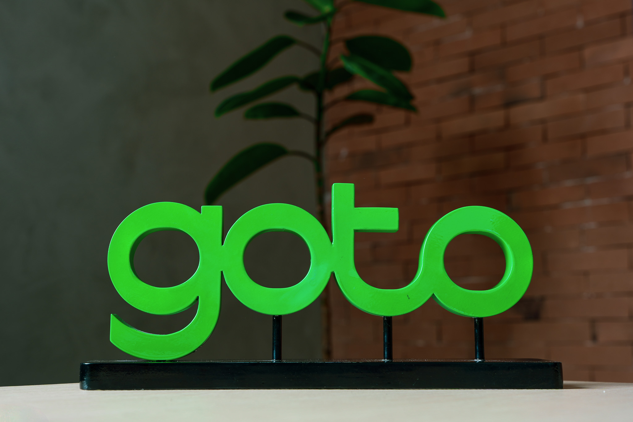 GOTO Online Motorcycle Taxi Commission Falls to 8% as GoTo Shifts Toward Fintech