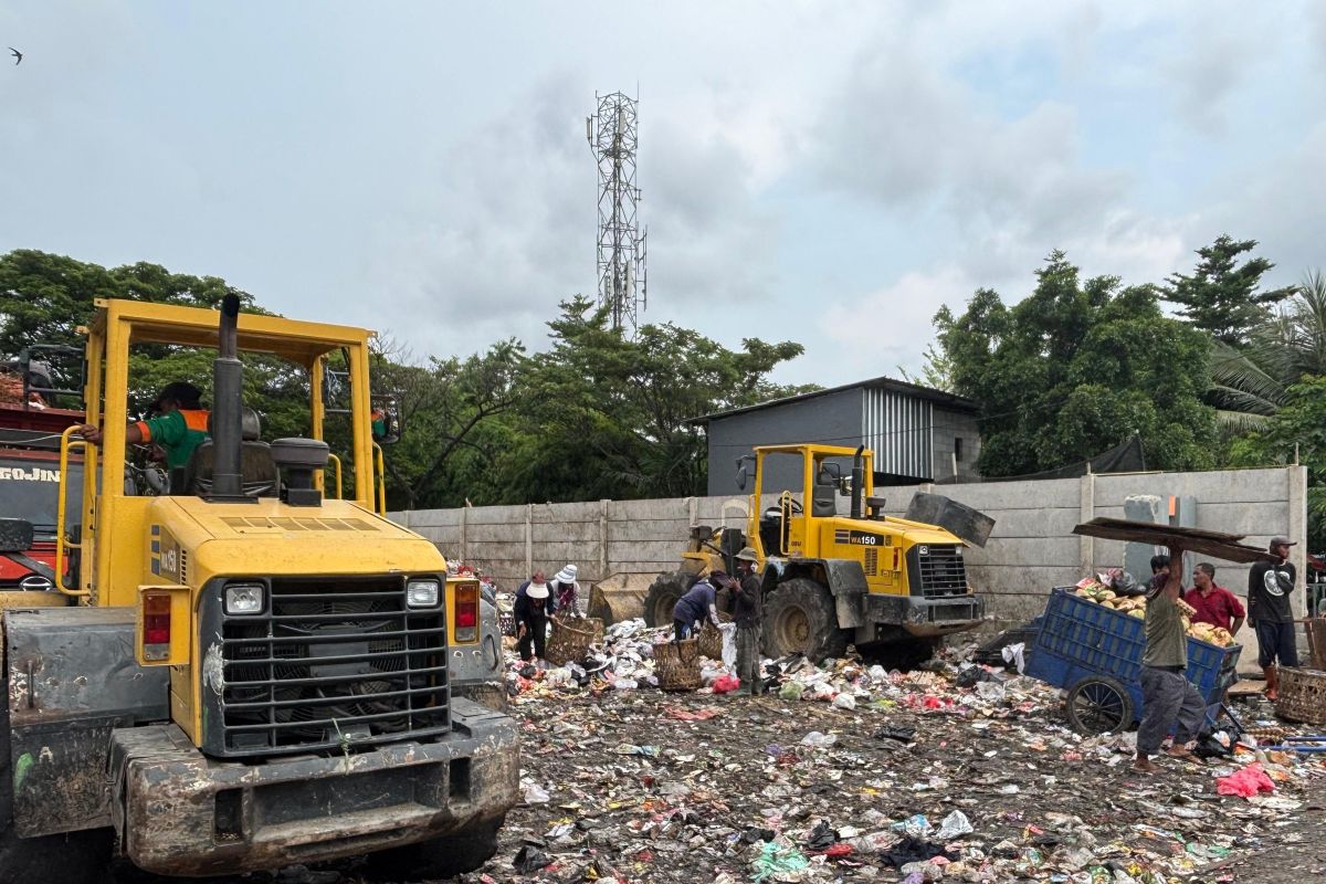 Transforming Waste: Landfill Closures in Indonesia Lead to Innovation