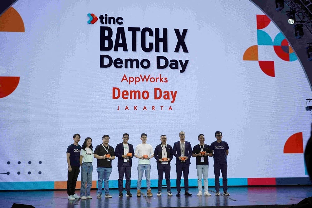 Exploring Startup-Corporate Collaboration Indonesia At Telkomsel Vent ures Demo Day