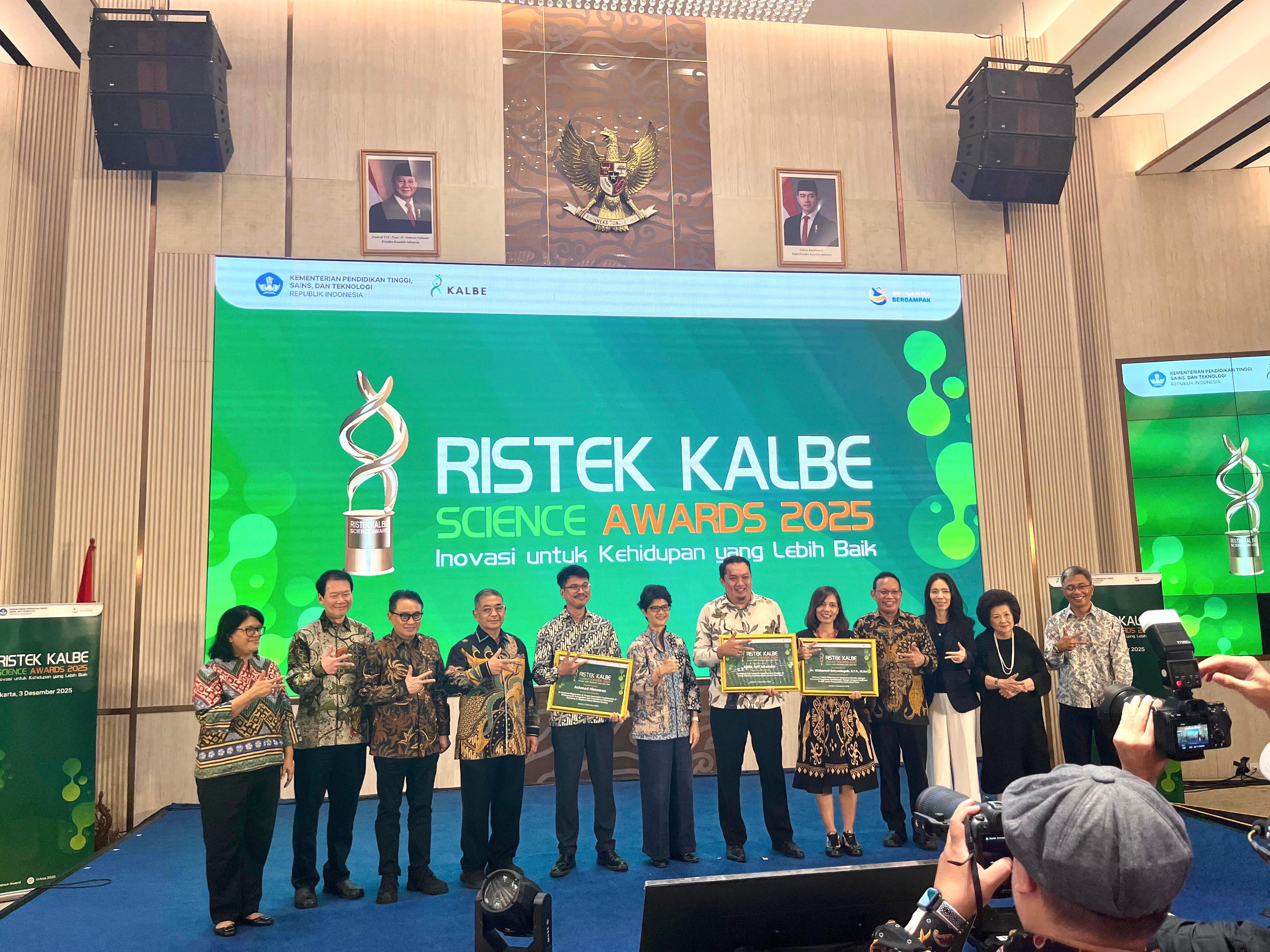 Kalbe Farma Strengthens Research Ecosystem Through Science Awards 2025 Grant Funding