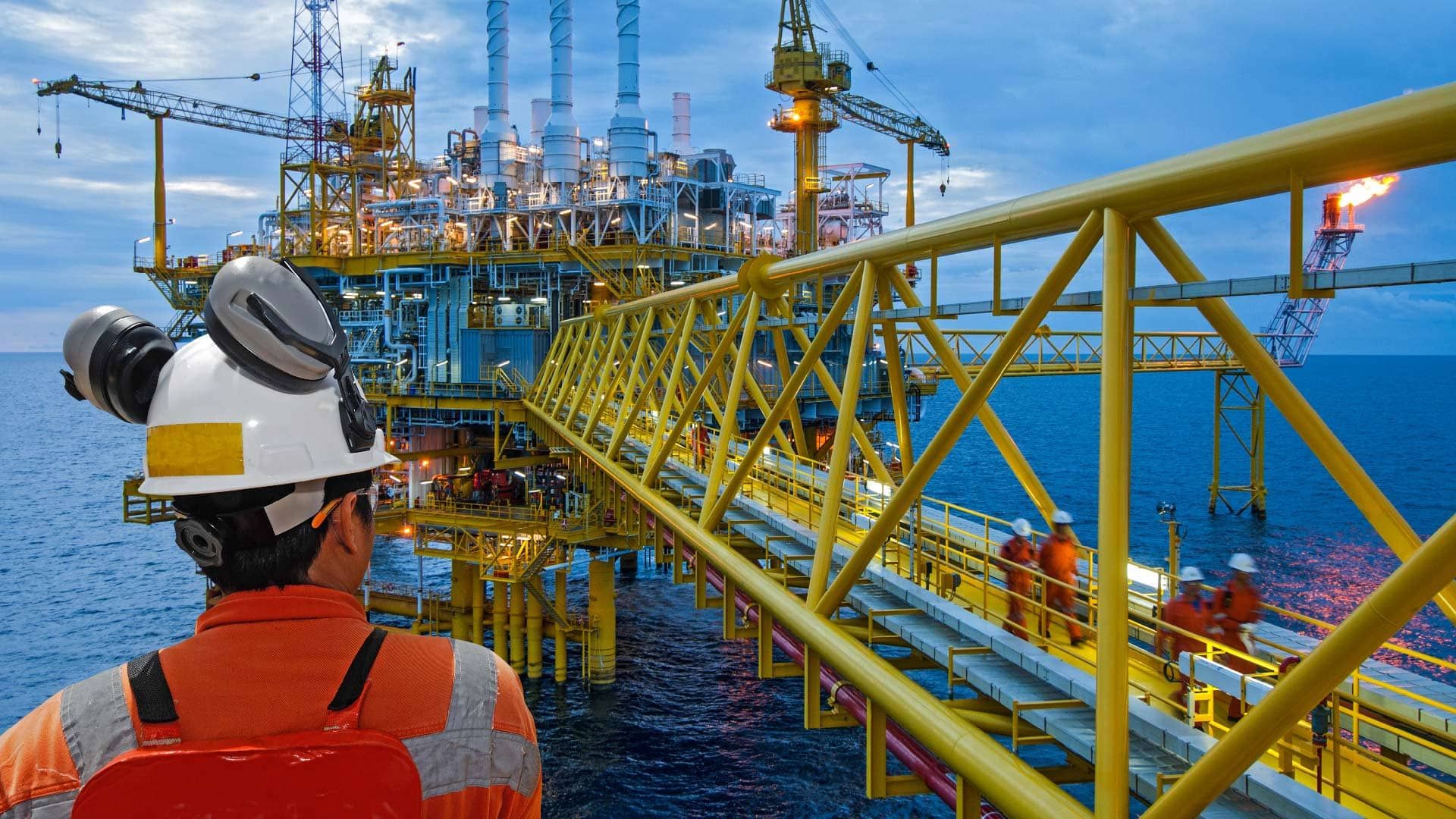 Indonesia Oil Investment Surge Attracts Global Energy Giants Rapidly