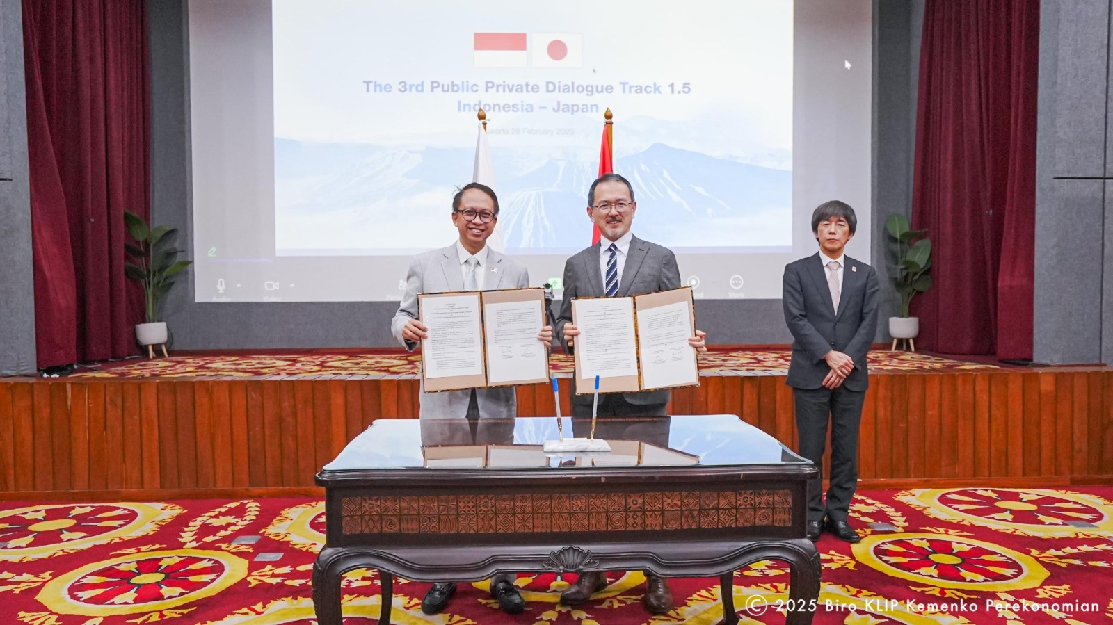 Indonesia, Japan Collaborate on 9,000 MW Kayan Hydropower Project